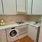 Ruffini 7 - アパート *